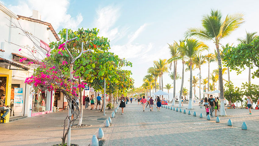 El malecón de Puerto Vallarta